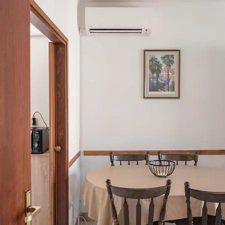 Antula 아파트 프리그라디차